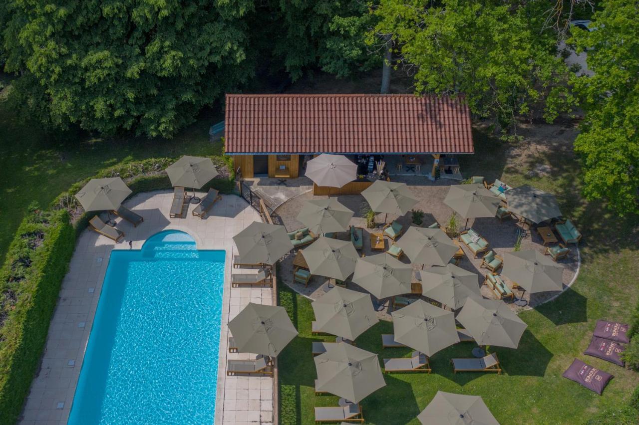 Chateau Des Ayes - Chambres & Suites Saint-Etienne-de-Saint-Geoirs Luaran gambar